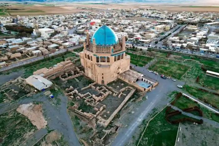 آثار تاریخی زنجان